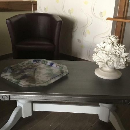 Aux Cornettes Apartment Бон Екстериор снимка