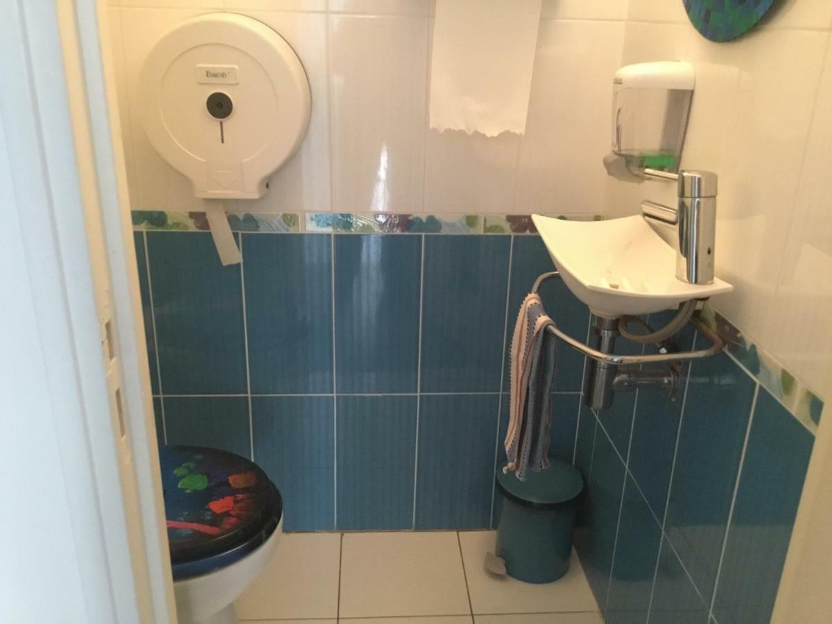 Aux Cornettes Apartment Бон Екстериор снимка